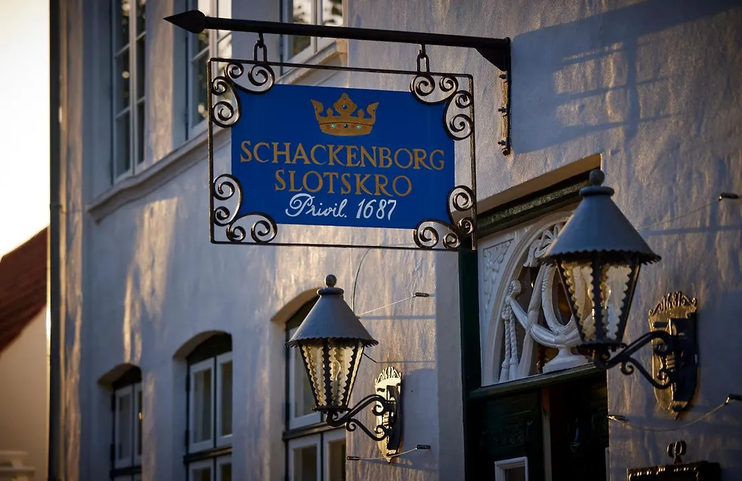 Schackenborg Slotskro-1